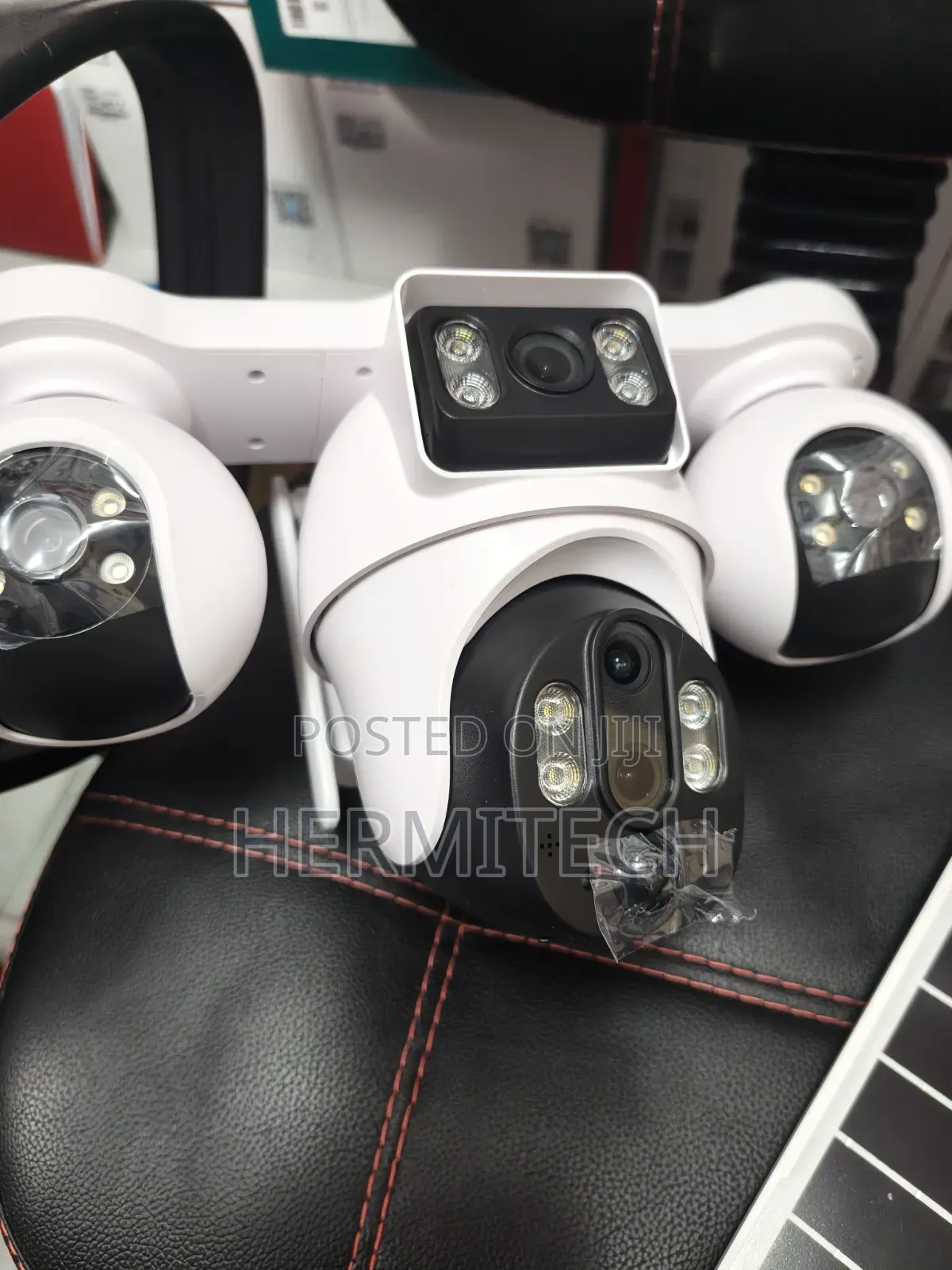 Outdoor 4-Lens 4g Solar Camera CCTV