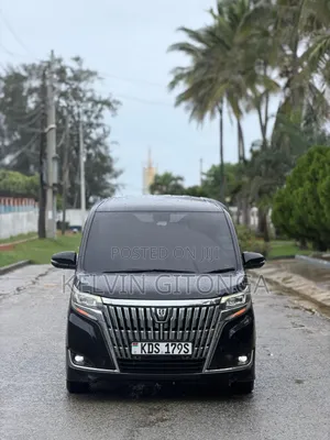 Toyota Esquire 2017 Black