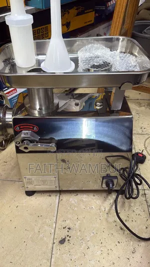 Reverse Electric Meat Mincer Machine M22