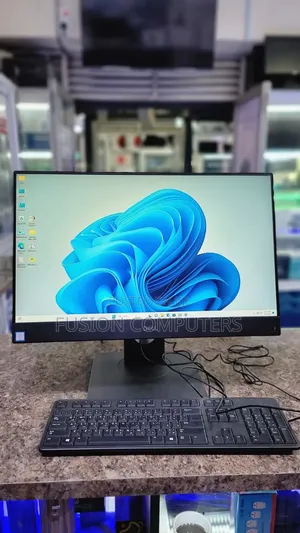 Desktop Computer Dell OptiPlex 7460 16GB Intel Core i7 SSD 512GB