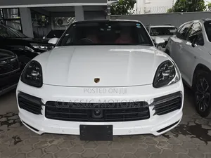 Porsche Cayenne Base AWD 2020 White