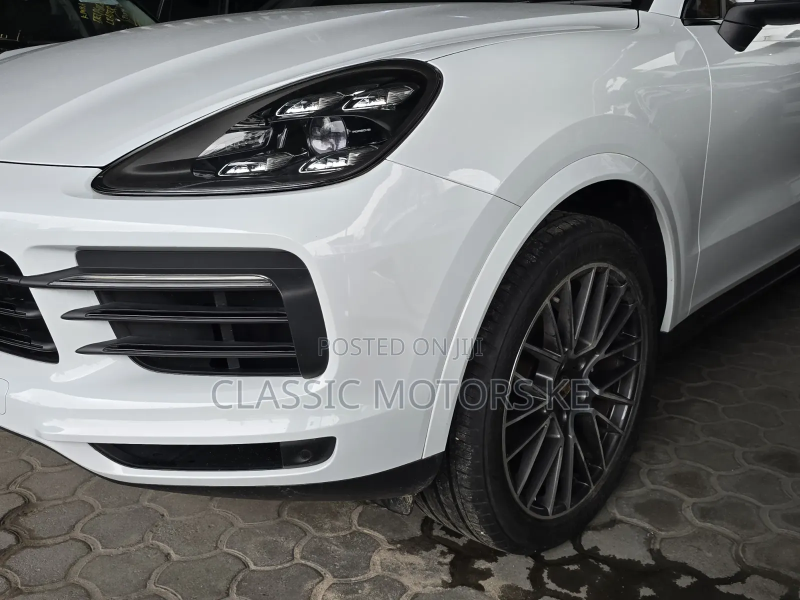 Porsche Cayenne Base AWD 2020 White