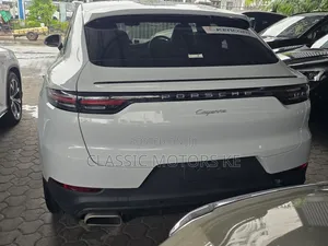 Porsche Cayenne Base AWD 2020 White