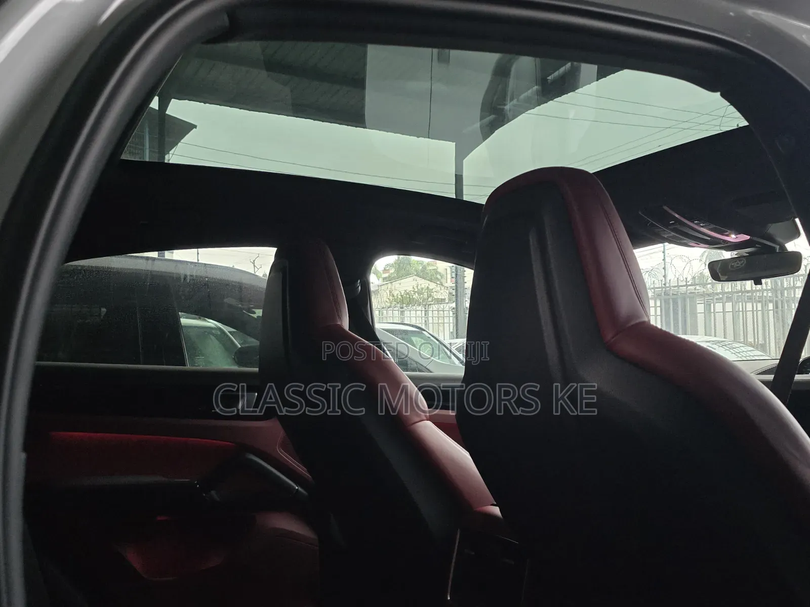 Porsche Cayenne Base AWD 2020 White