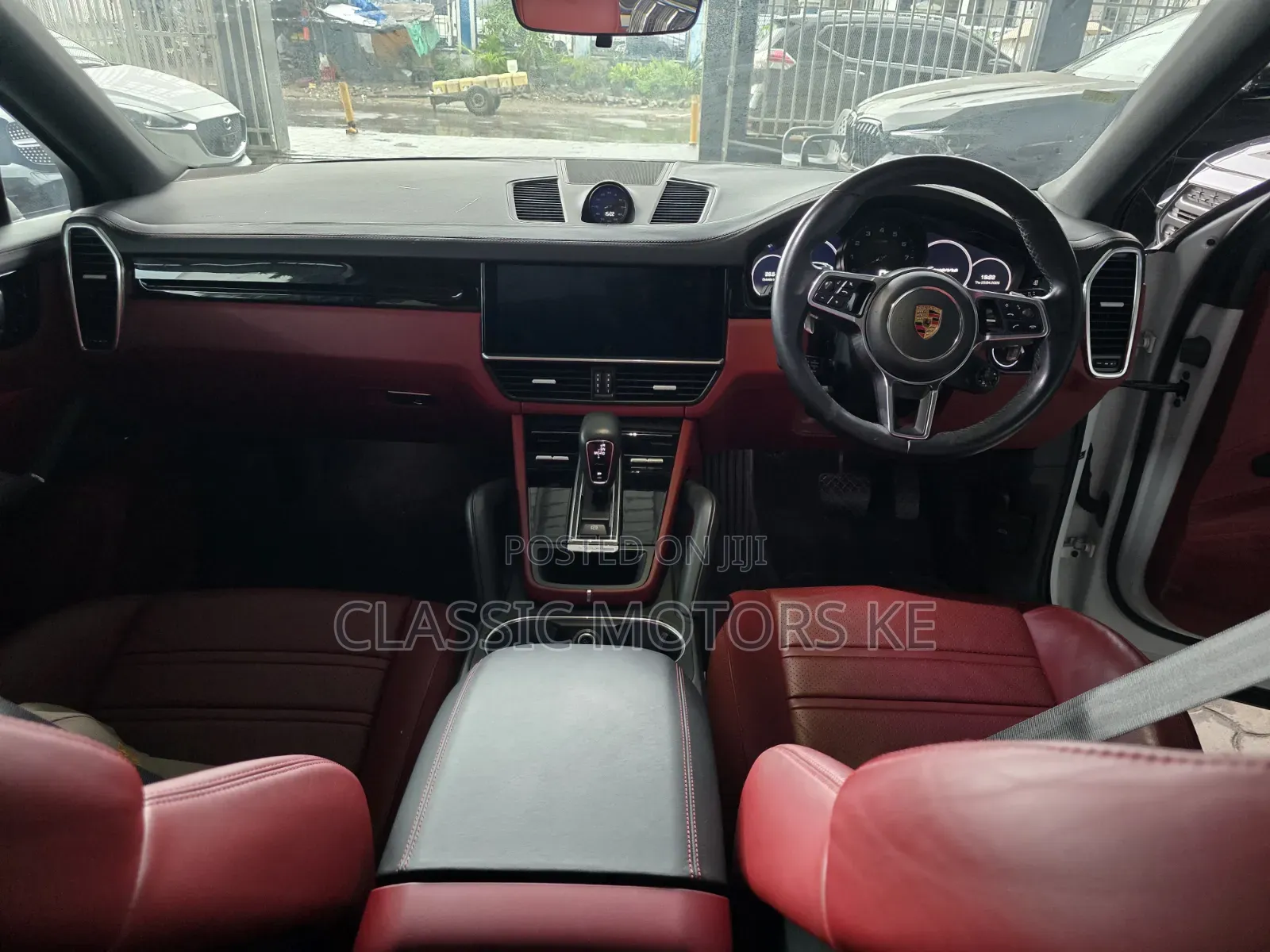 Porsche Cayenne Base AWD 2020 White
