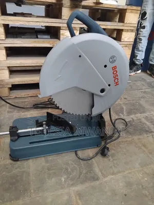 Bosch Metre Saw