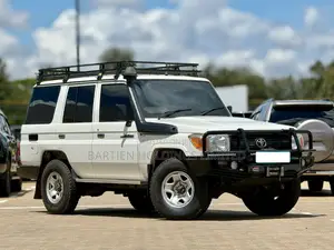Toyota Land Cruiser 76 Series 2019