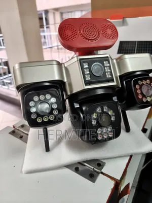 Solar CCTV Two Way Talk Quad Lens 4g 4lens Alarm System Notification