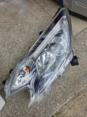 Nissan Note 2015 Headlight Xenon