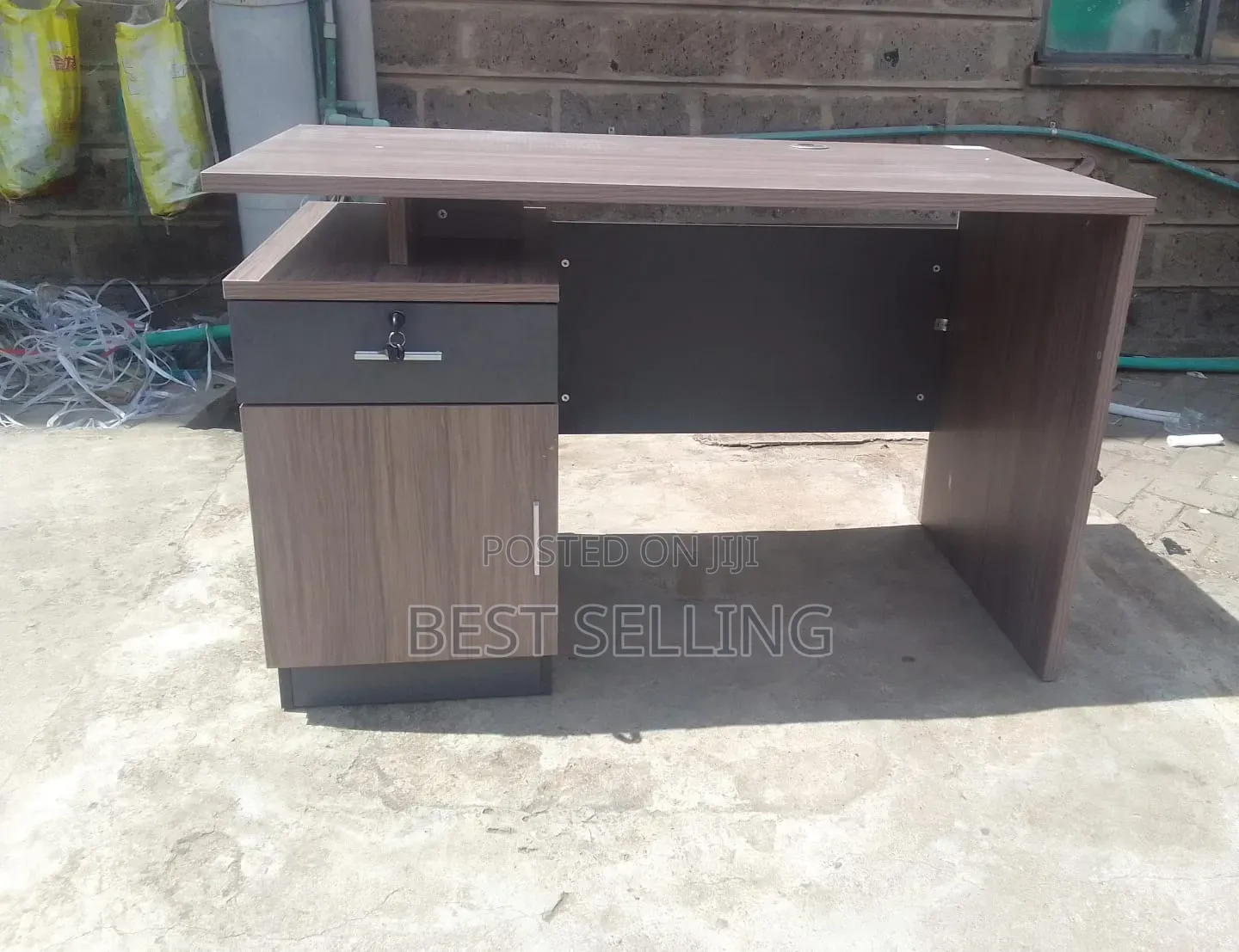 Simple Executive Office Desk 1.2m