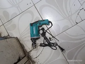 1630 Makita Drill