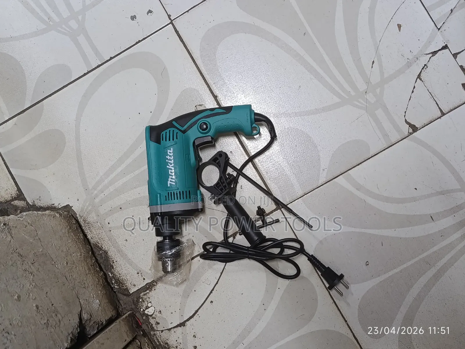 1630 Makita Drill