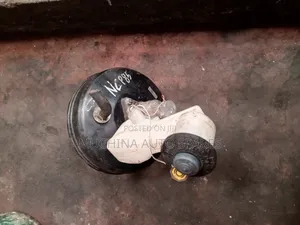 Brake Booster and Master Cylinder Toyota Sienna Old Model