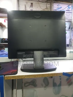 Dell 19 Inches Squared