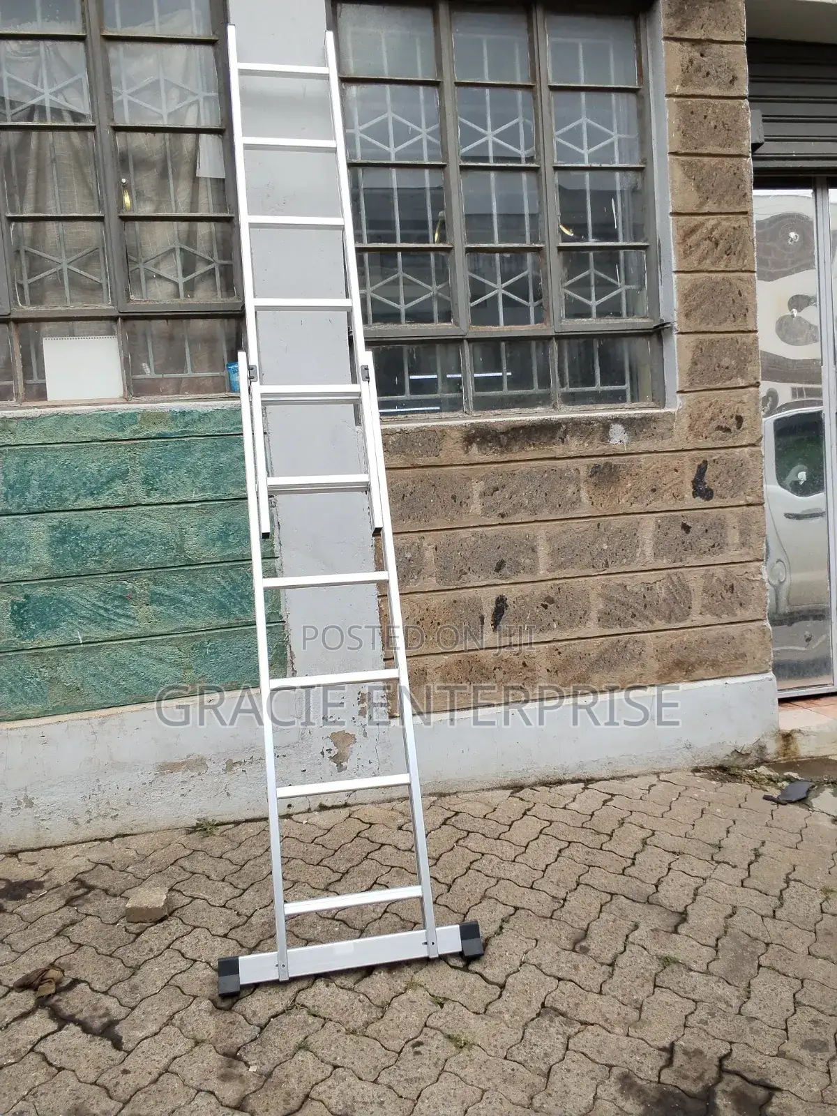 Aluminum Extension Ladder