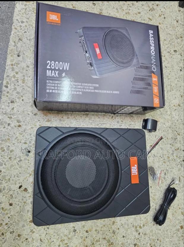 2800w JBL Undereat - main view