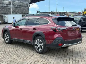 Subaru Outback Limited 2022 Red