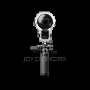Insta360 Dive Buddy Is a Specialized Underwater Accessory