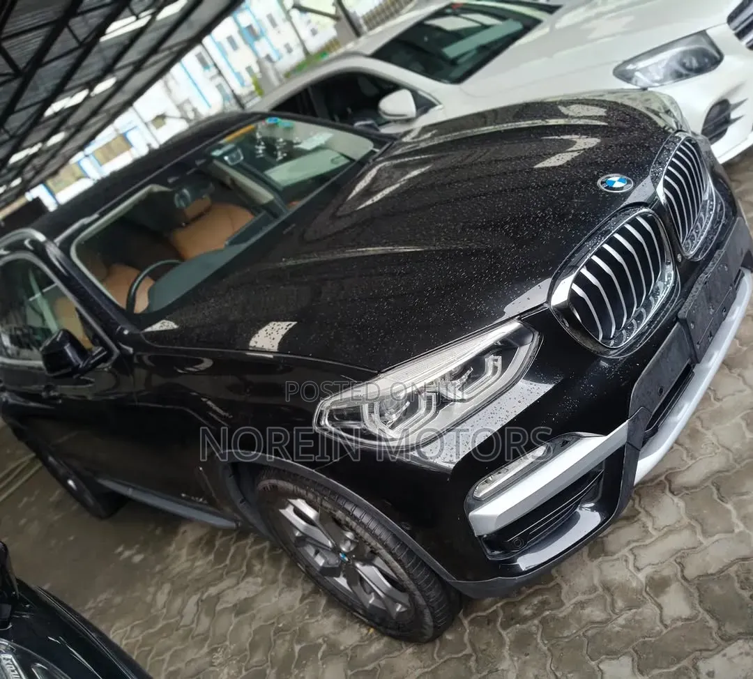 Audi Q3 2017 Black