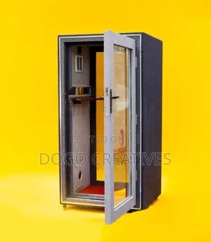 Single Person Office Pod (Phone Booth)