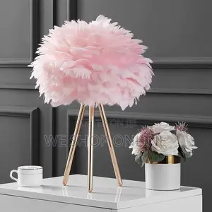 Romantic Feather Table Lamp