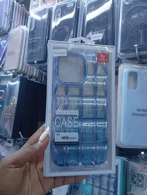 iPhone 15 Pro Max "Puffer" or "Cube" Style Braided Pattern Phone Case