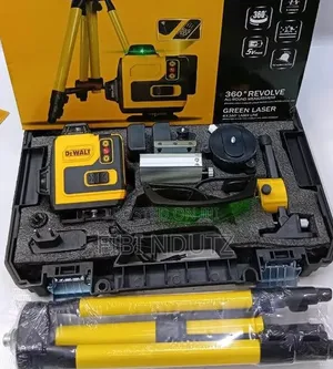 Heavy Duty Dewalt Laser Level Has 2 Batteries