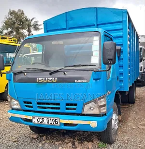 Isuzu NPR Company Maintained