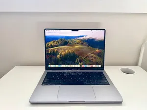 Laptop Apple MacBook Pro 2023 M2 Pro 14-inch 16GB Apple M2 SSD 512GB