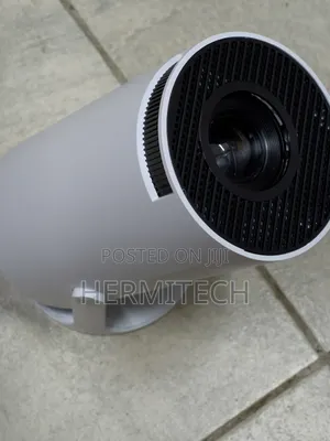 Highly Portable Projector Hy300 16gb Wifi Bluetooth Smart 130 Inches