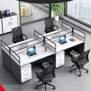 Open Plan Office Workstation : 4-Way Office Workstation Desk