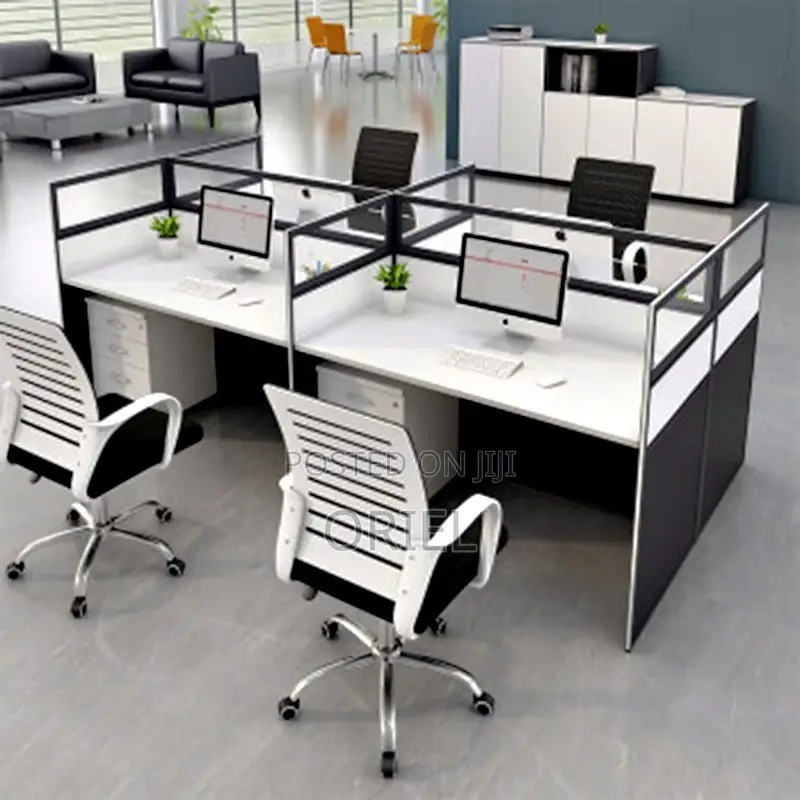 Open Plan Office Workstation : 4-Way Office Workstation Desk
