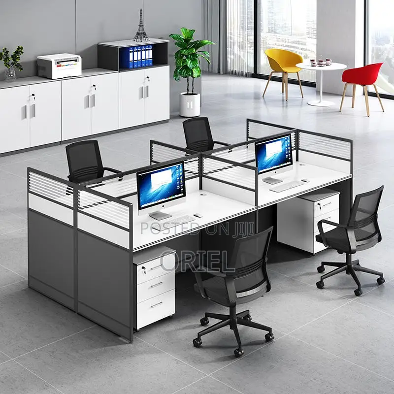 Open Plan Office Workstation : 4-Way Office Workstation Desk