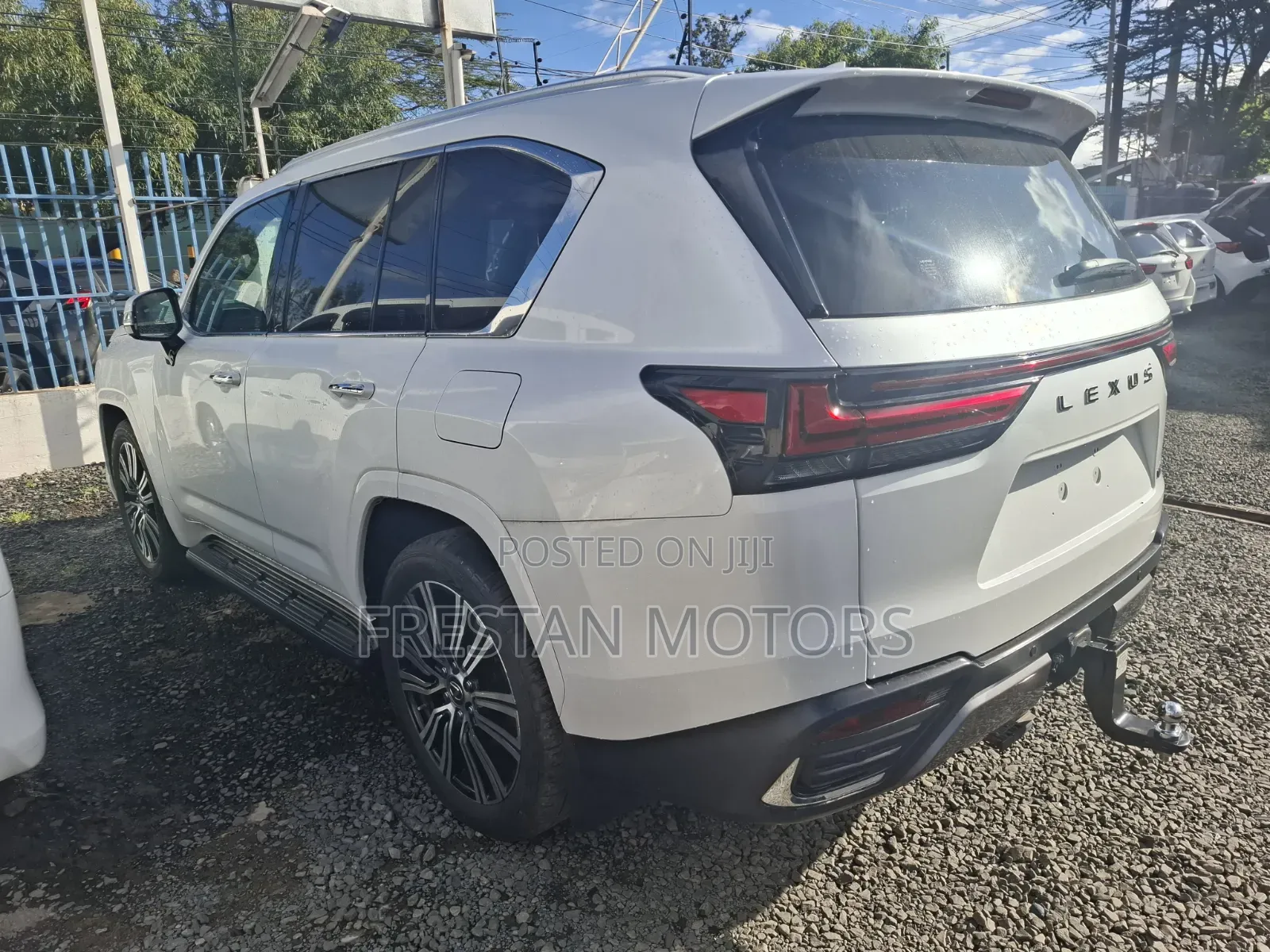 Lexus LX 2024 White