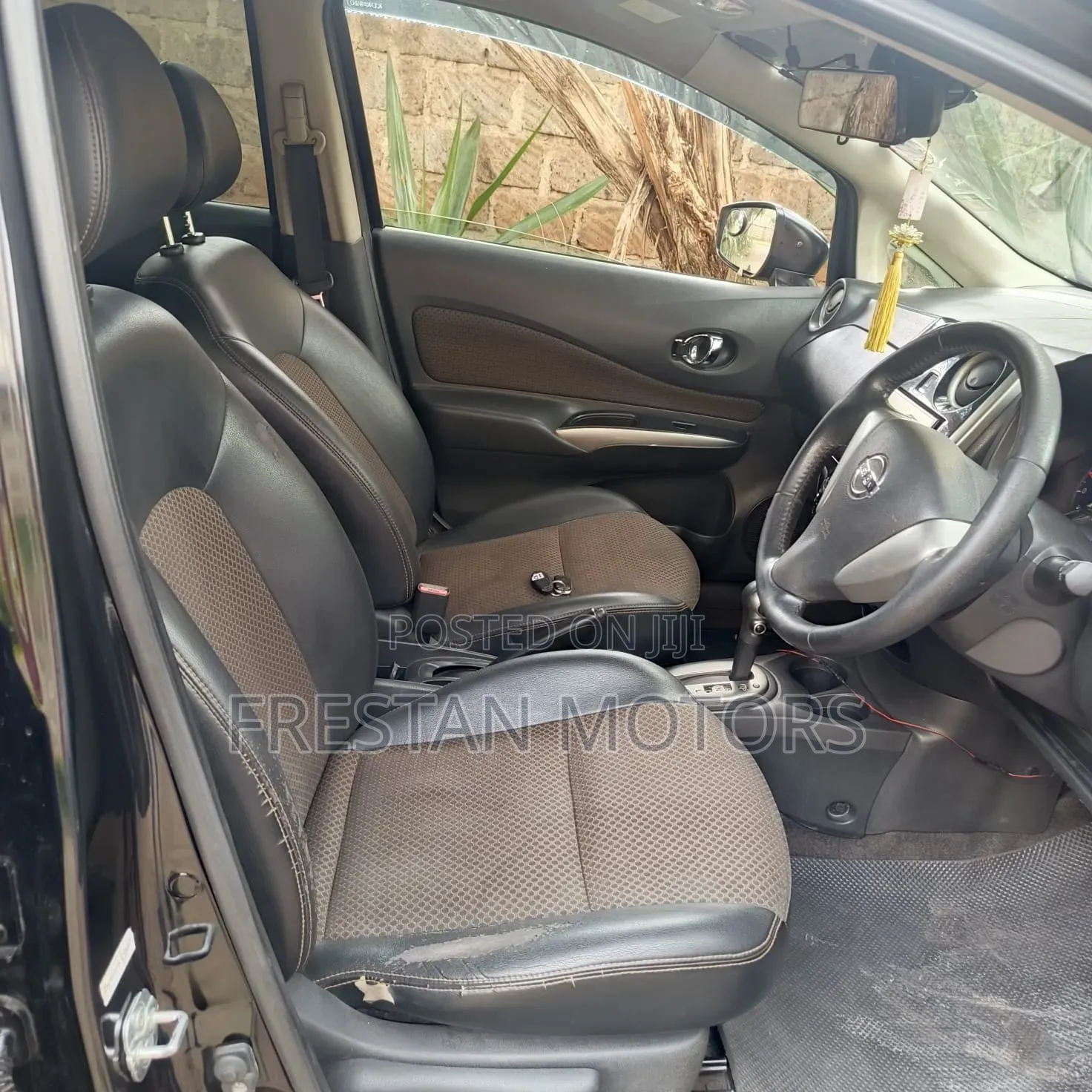 Nissan Note 2015 Black