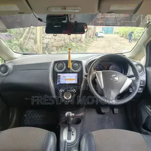 Nissan Note 2015 Black