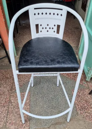 Stunning and Exquisite Seat