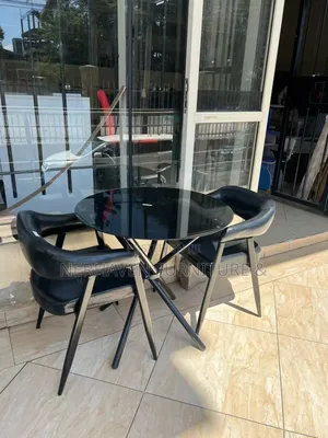 2-Seater Round Dining Table – Modern Small Dining Table for Kitchen