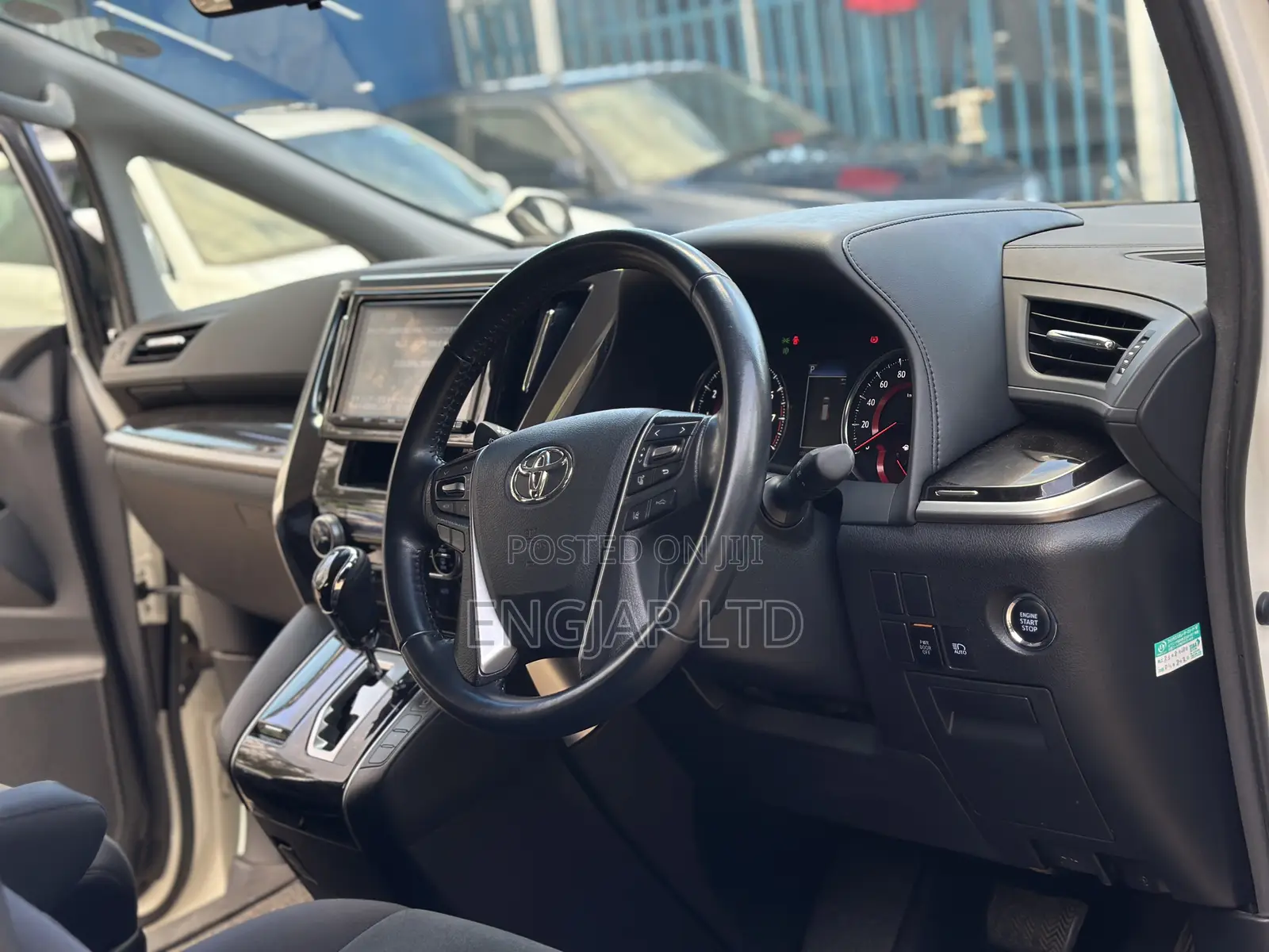 Toyota Vellfire 2018 White