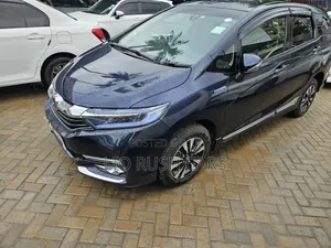 Honda Fit Shuttle 2016 Black