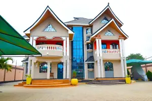 5bdrm Mansion in Mugutha, Ruiru for sale