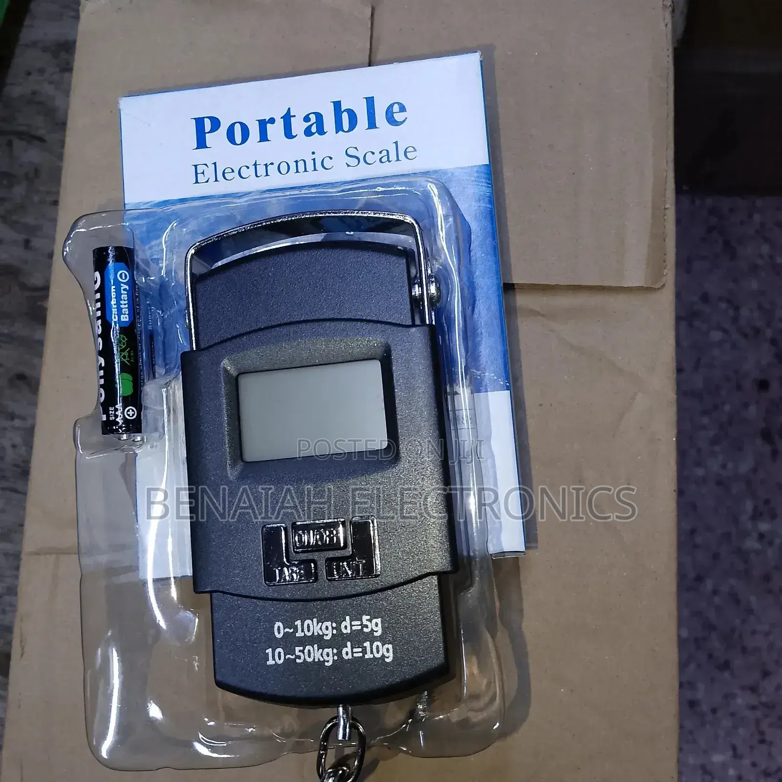 Electronic Portable Scale Maximum 50kg , Battery Powered