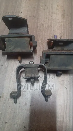Engine Mounting