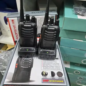 Bf-888s Walkie Talkies 3-5km Range Rechargeable Radio