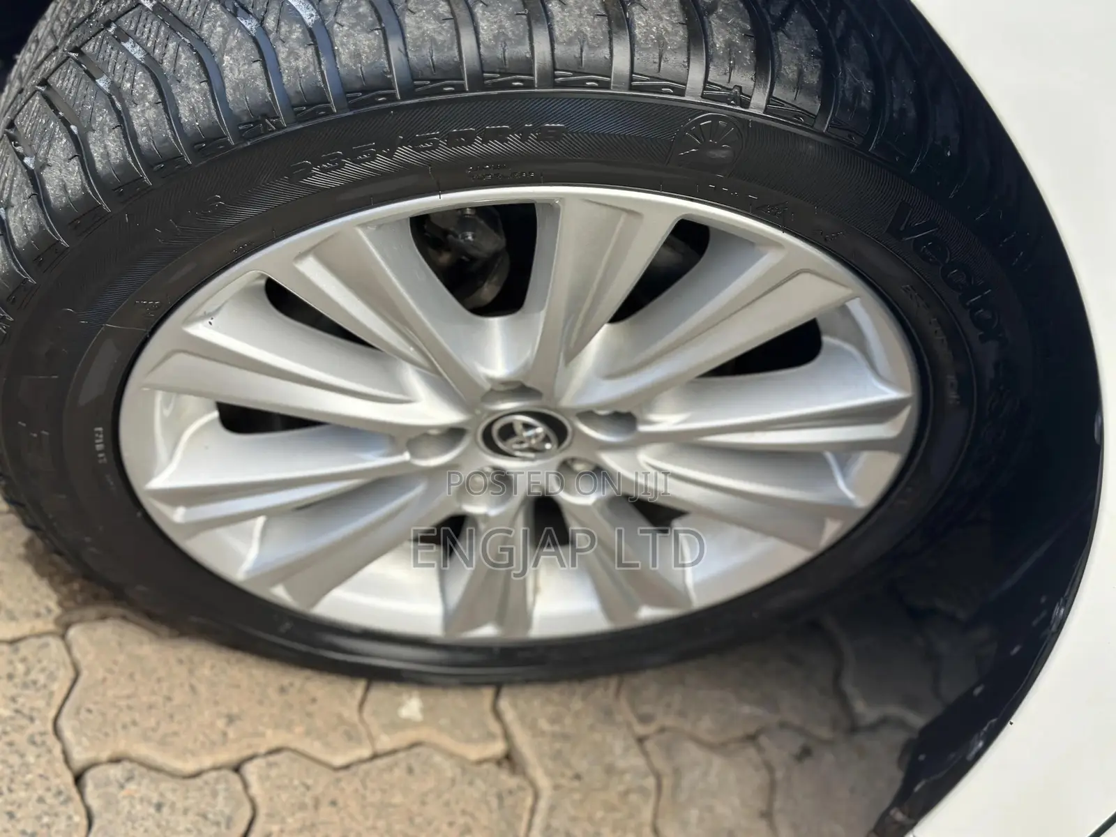 Toyota Vellfire 2018 White