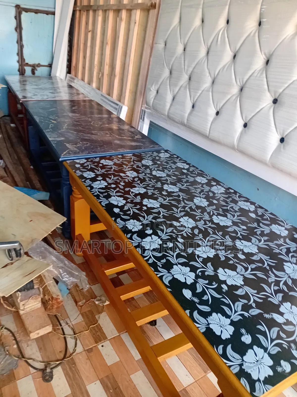 Coffee Coffee Tables
