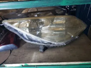 Mitsubishi Colt Headlights