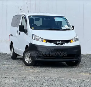 Nissan NV200 SV 2020 White