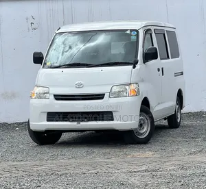 Toyota TownAce 2019 White
