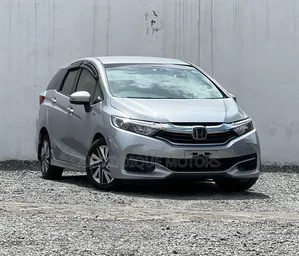 Honda Fit Shuttle 1.5 Hybrid 2WD 2019 Gray